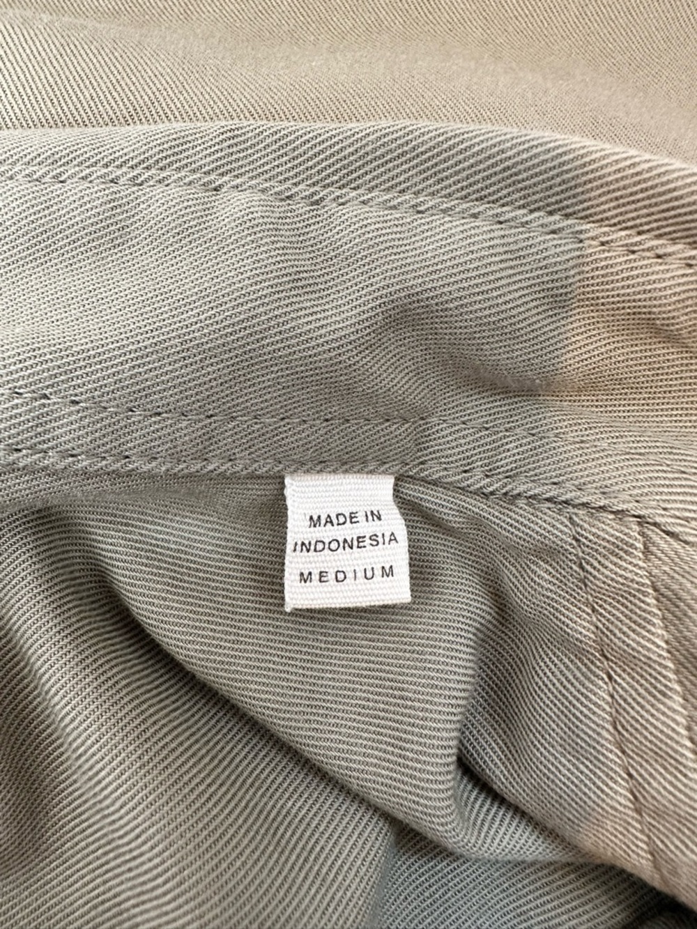 BUCK MASON DRAPED TWILL S/S ONE POCKET SHIRT, men’s size M - Picture 8 of 10